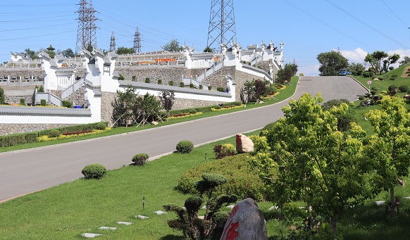 抚顺公墓实景