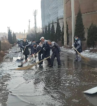 辽宁福山公墓年后冰雪大清扫