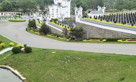 抚顺墓地实景